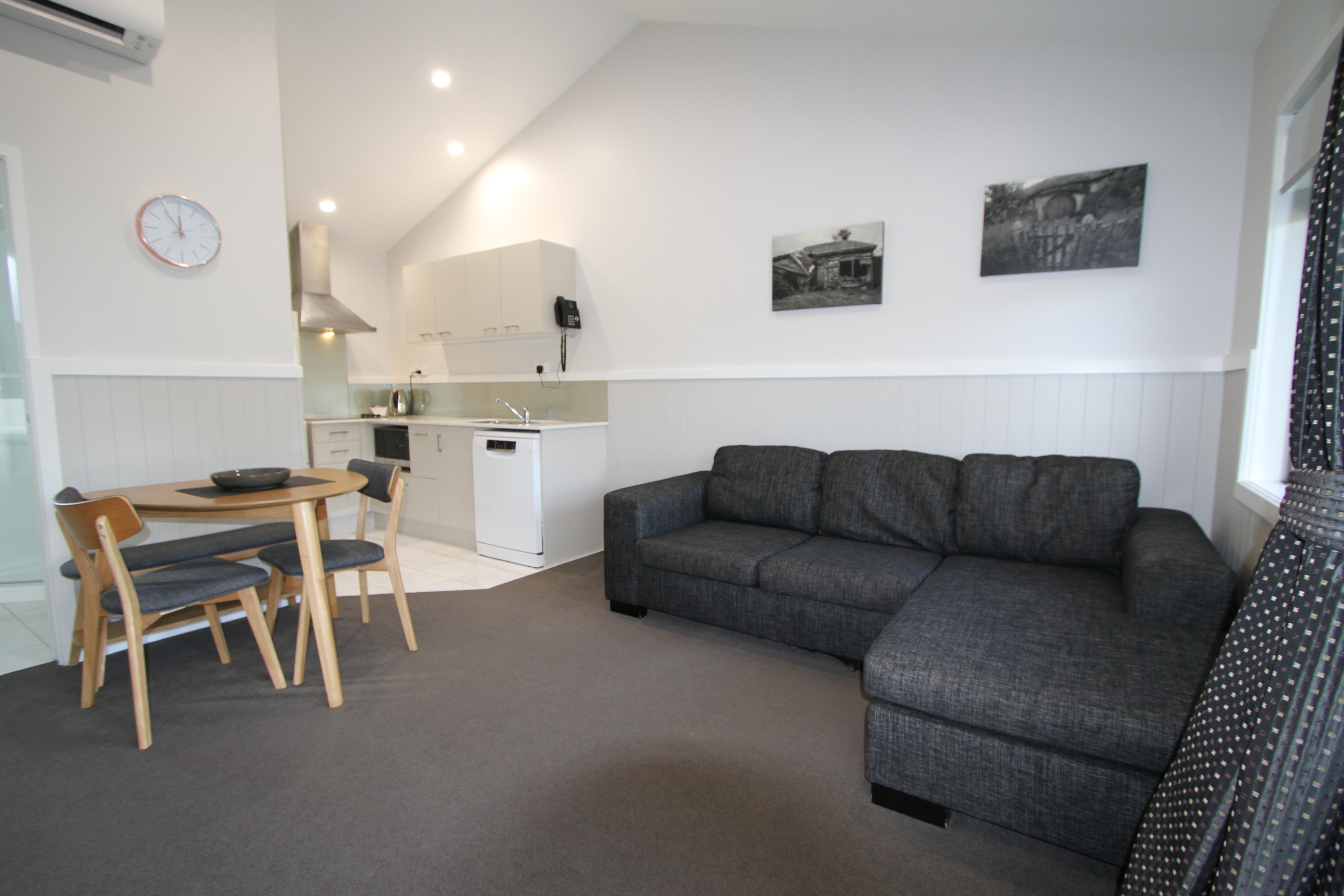 Lake Taupo Holiday Resort | Holiday Cottage 4