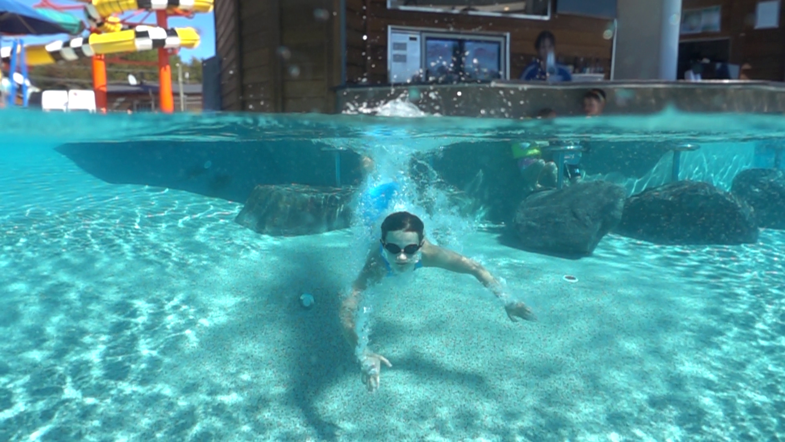 Lake Taupo Holiday Resort - Kids roam free