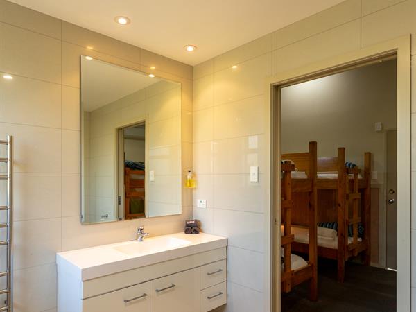 Lake Taupo Holiday Resort | Self Contained 8