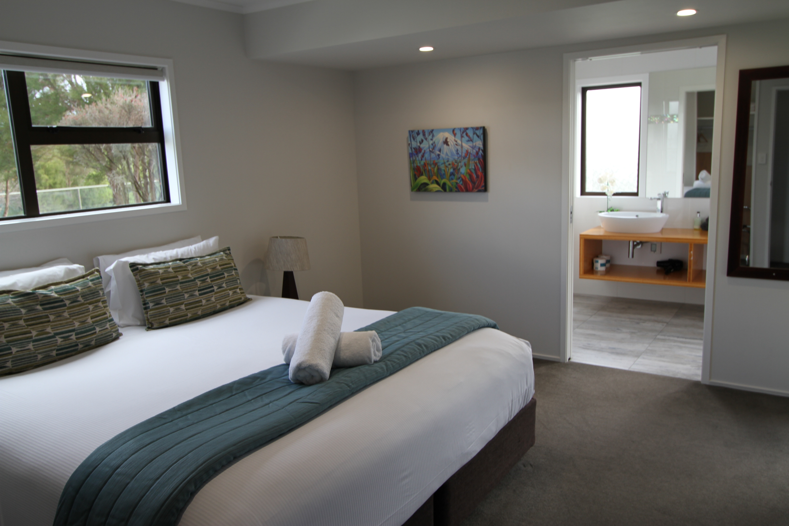 Lake Taupo Holiday Resort | Wimbledon Villa